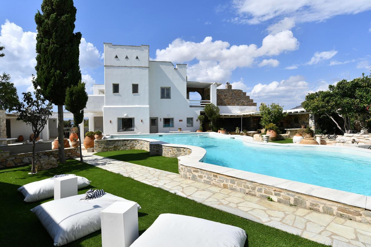 Villa Callista ปาริเกีย ภายนอก รูปภาพ